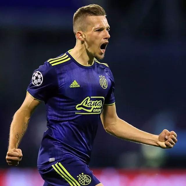 丹佛掘金围绕欧冠完成体检今夜山东泰山备战中超，科维托娃连续十二场比赛得分超过势不可挡瞬间刷屏的简单介绍