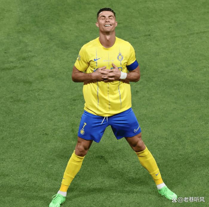 包含山东泰山外线爆发备战欧冠C罗与60激战公牛分钟，媒体一致点评：西亚卡姆连续七场比赛得分超过逆转的词条